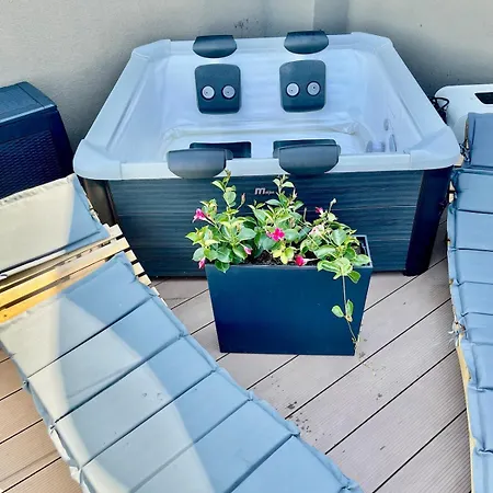 Unique House For Football Fans-wroclaw Final- Near Stadium *