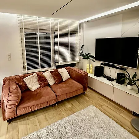 Unique House For Football Fans-wroclaw Final- Near Stadium Апартаменты Вроцлав